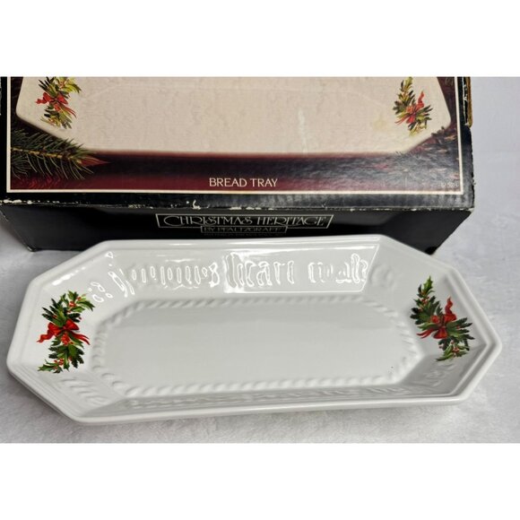 Pfaltzgraff Christmas Heritage Bread Tray with Original Box. Made In Usa - Picture 3 of 7